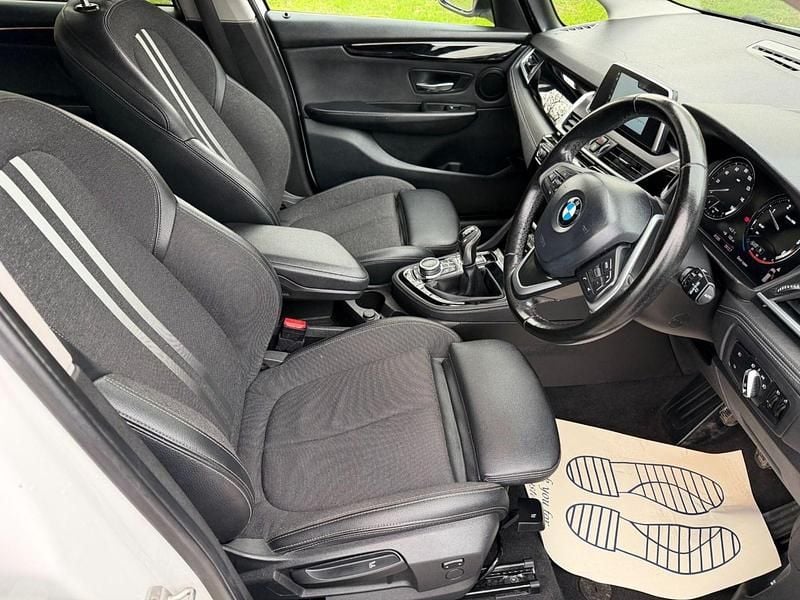 Used BMW 218 Sport Line 2018 White Estate