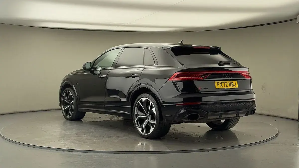 Usado Audi RS Q8 Comfort 600 CV (441 kW) 2022 Negro SUV