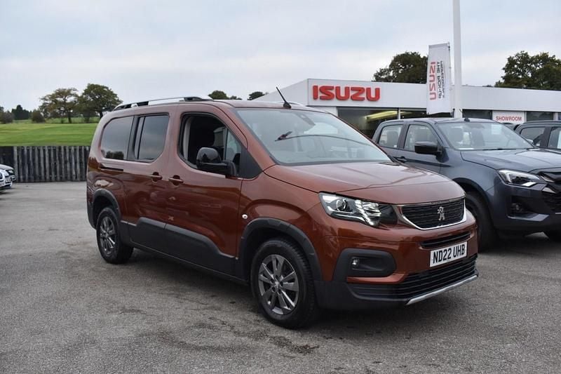 Bronze Used 2022 Peugeot Rifter Allure Premium MPV | £20,982 (Good price) - Image 1/3