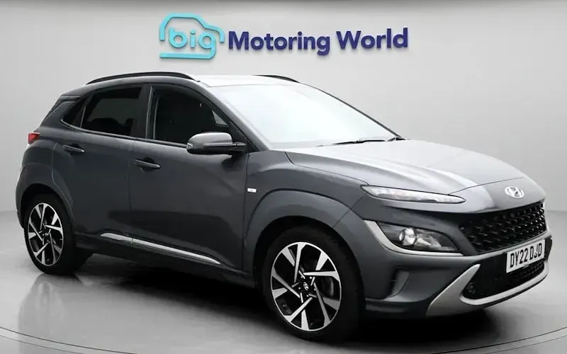 Usado Hyundai Kona Premium 120 HP (88 kW) 2022 SUV