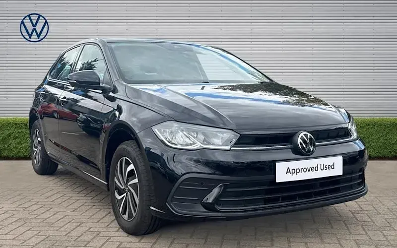 Used VW Polo Life 95 HP (69 kW) 2024 Hatchback
