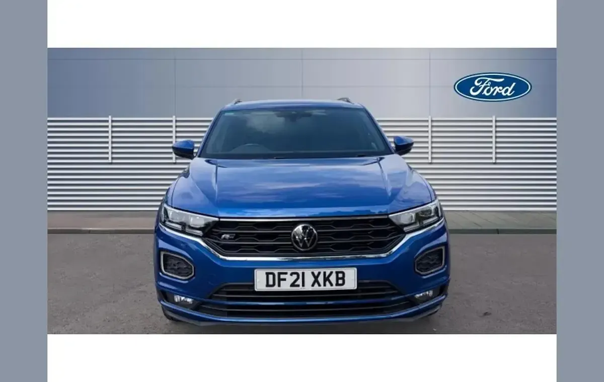 Used VW T-Roc R-line 150 HP (110 kW) 2021 Blue SUV