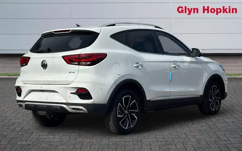 Used MG ZS Exclusive 106 HP (77 kW) 2024 SUV