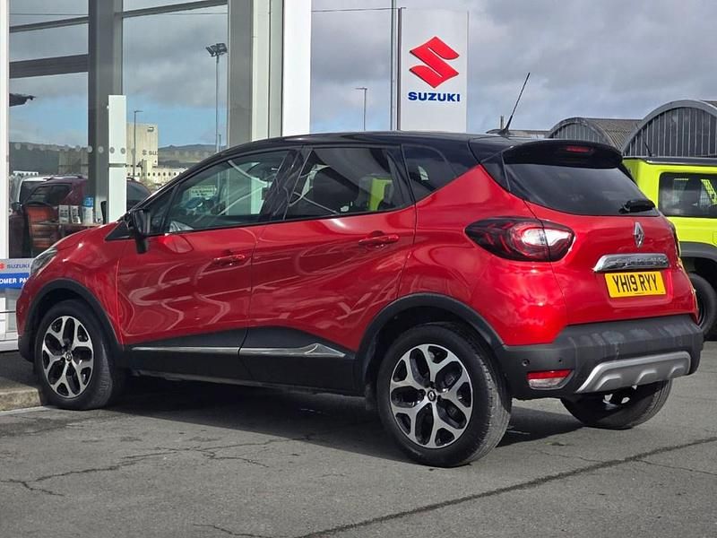 Used Renault Captur GT-Line 115 HP (84 kW) 2019 Red/black SUV