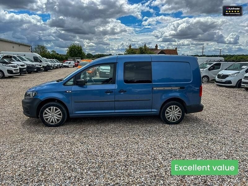 Blue Used 2019 VW Caddy Maxi MPV | £12,949 (Fair price) - Image 1/4