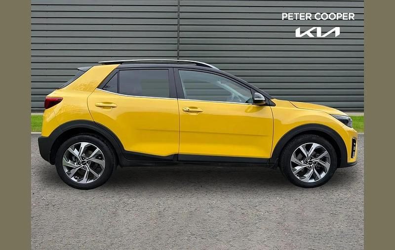 Used Kia Stonic GT-Line S 117 HP (86 kW) 2023 Yellow SUV