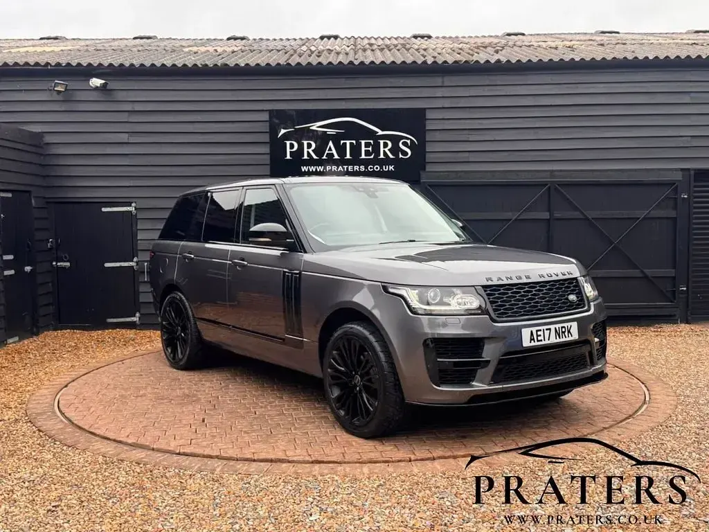 Used Land Rover Range Rover Vogue 306 HP (225 kW) 2017 SUV