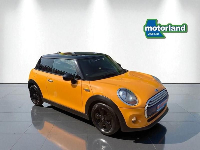 Orange Used 2014 Mini Cooper Hatch Hatchback | £7,999 (Fair price) - Image 1/4