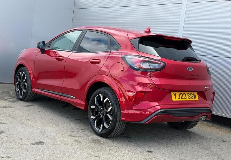 Usado Ford Puma ST-Line X 153 HP (112 kW) 2023 Vermelho SUV
