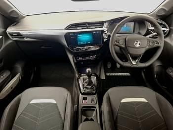 New Vauxhall Corsa Ultimate 100 HP (73 kW) 2025 Black Hatchback