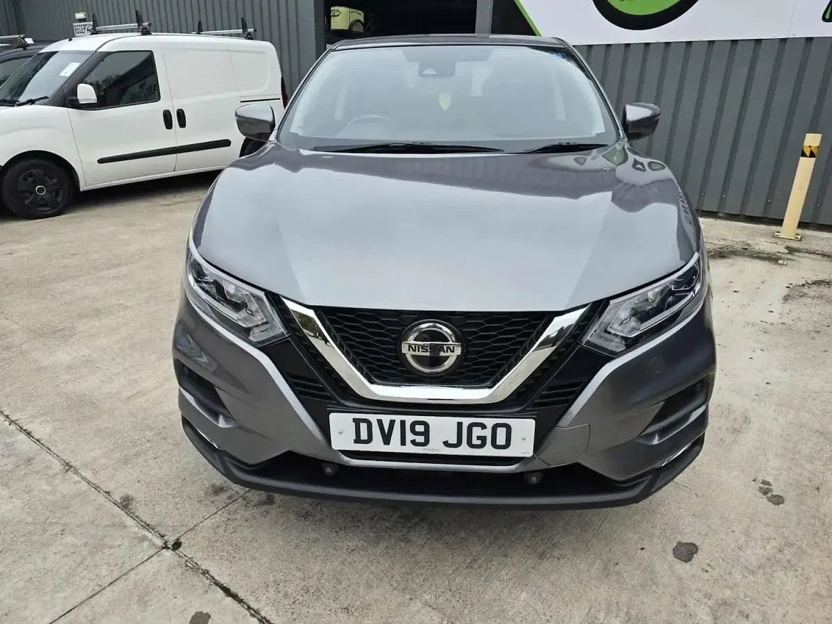 Used Nissan Qashqai Acenta Premium 2019 Grey SUV