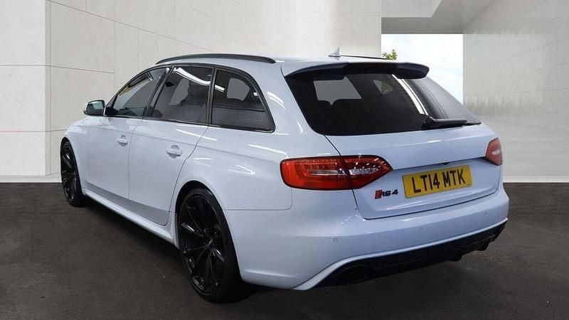 Used Audi RS4 Advanced Plus 450 HP (330 kW) 2014 Grey Estate