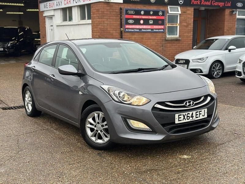 Used Hyundai i30 Active 100 HP (73 kW) 2014 Grey Hatchback