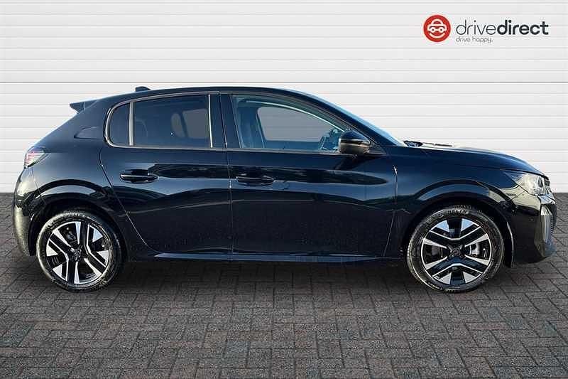 Used Peugeot 208 Allure 100 HP (73 kW) 2025 Black Hatchback