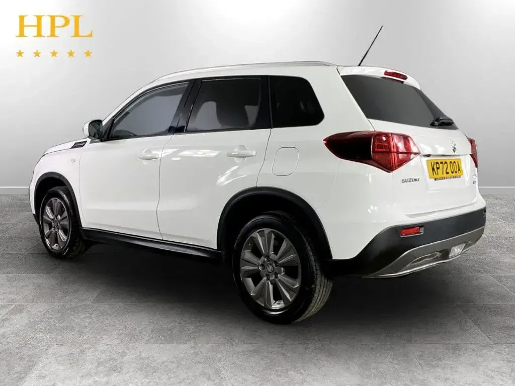 Used Suzuki Vitara SZ-T 129 HP (94 kW) 2022 White SUV