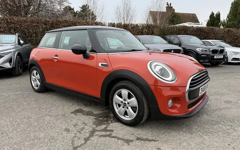 Used Mini Cooper Chili 136 HP (100 kW) 2018 Hatchback