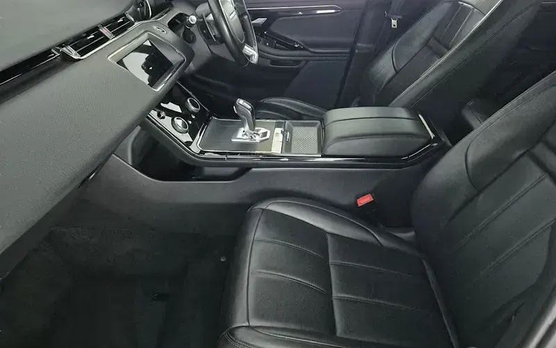 Used Land Rover Range Rover evoque R-Dynamic 243 HP (178 kW) 2020 White SUV