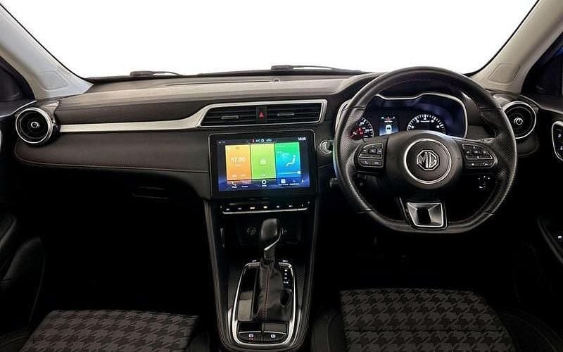 Used MG ZS Excite 111 HP (81 kW) 2024 Hatchback