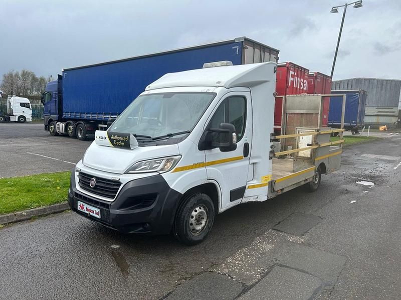 Usado Fiat Ducato 130 HP (95 kW) 2018 Branco Van