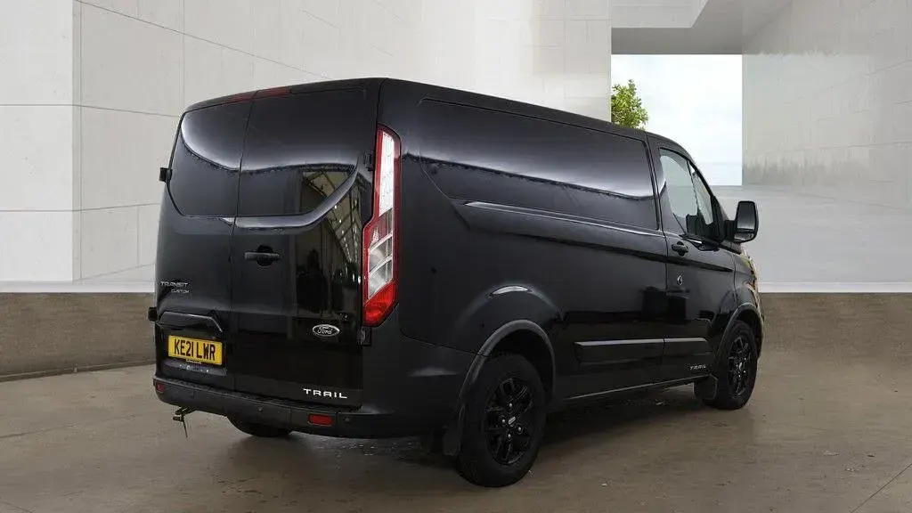 Used Ford Transit Custom 130 HP (95 kW) 2021 Black Van