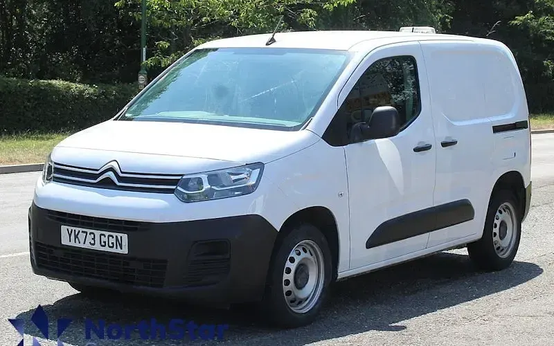 Used Citroën Berlingo 102 HP (75 kW) 2023 MPV