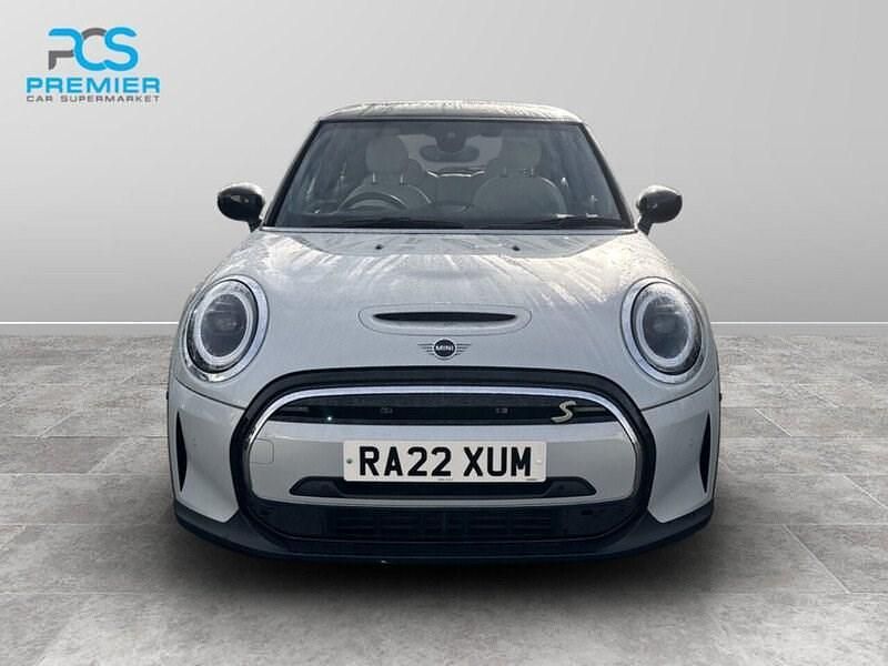 Used Mini Cooper SE Hatch 2022 White silver Hatchback