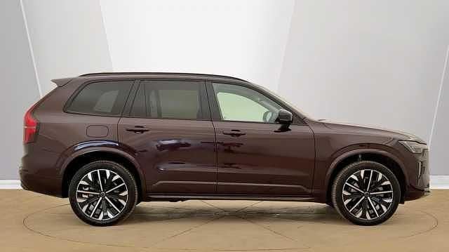 Used Volvo XC90 Plus 247 HP (181 kW) 2026 SUV