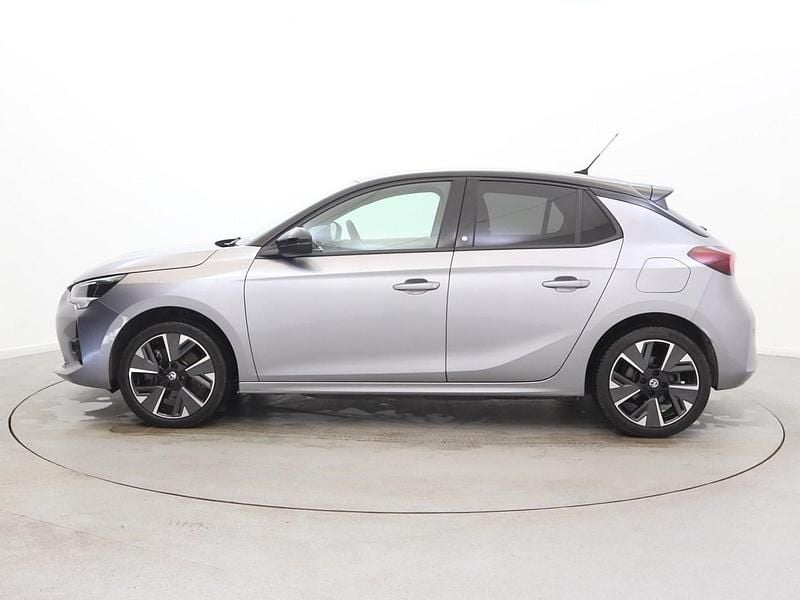 Usado Vauxhall Corsa-e 100 kW (136 HP) 2023 Cinzento Citadino