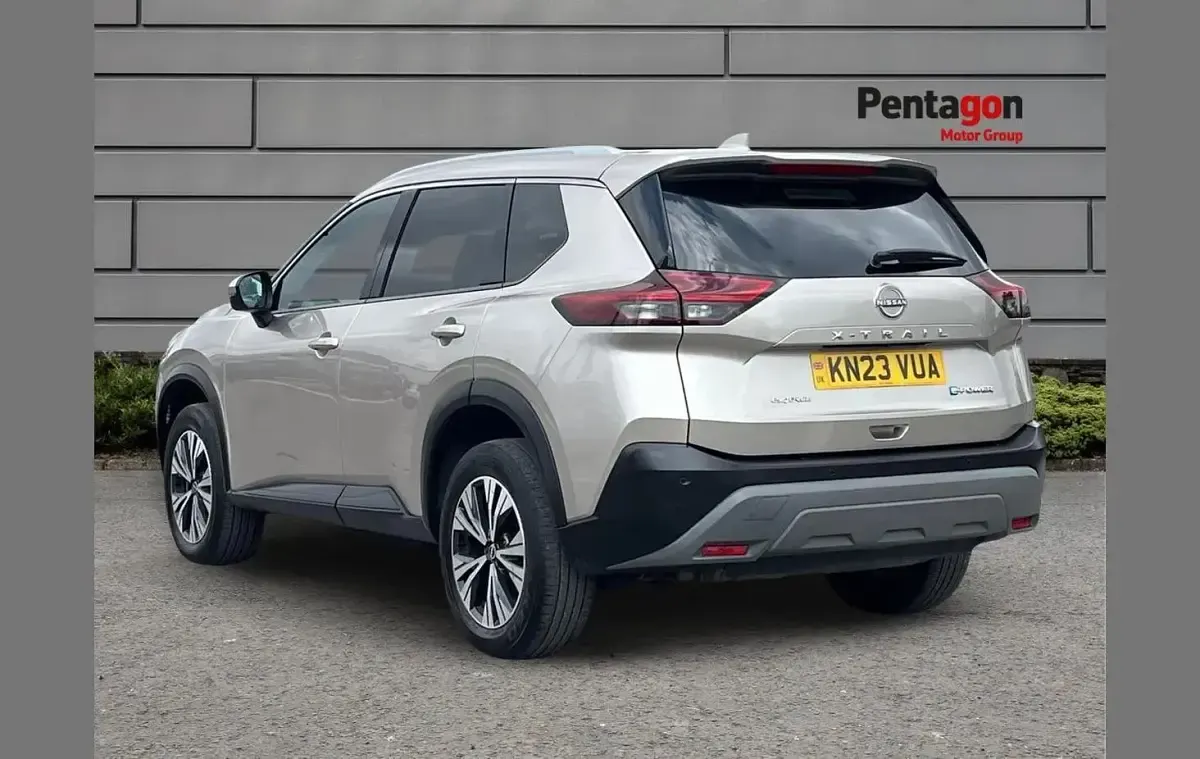 Used Nissan X-Trail N-Connecta 204 HP (150 kW) 2023 Silver SUV