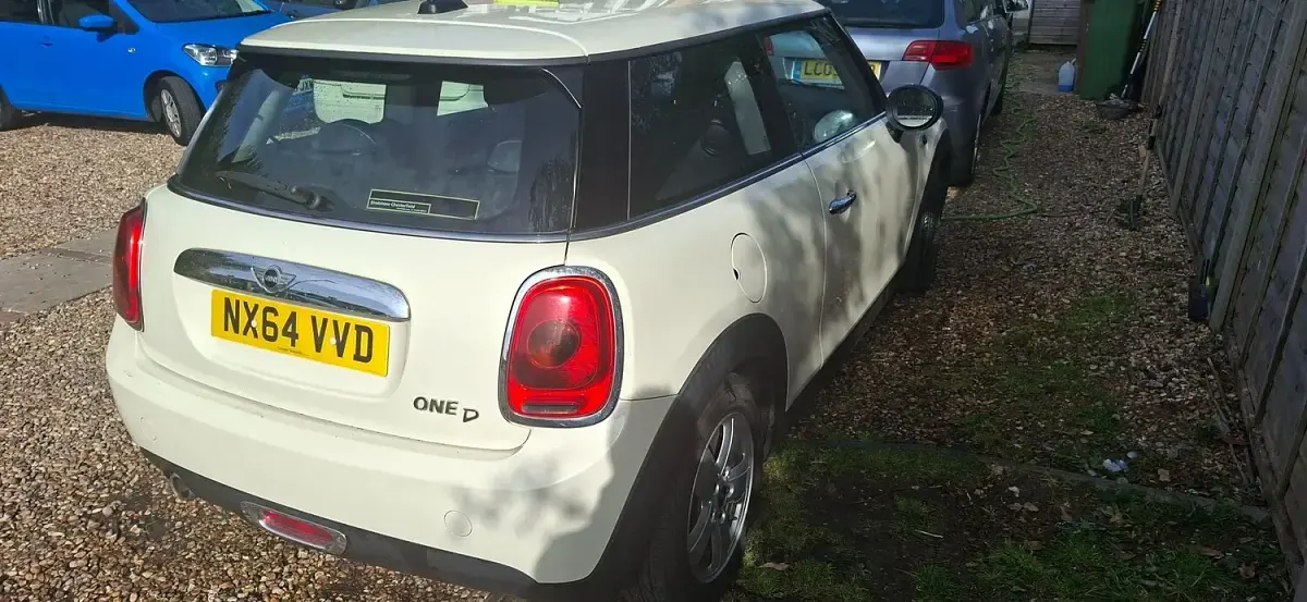 Used Mini One D Hatch 95 HP (69 kW) 2014 White Hatchback