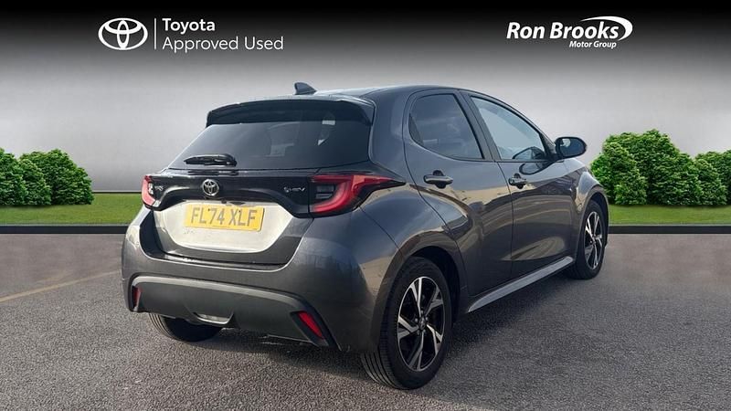 Used Toyota Yaris Hybrid Design 2024 Grey Hatchback