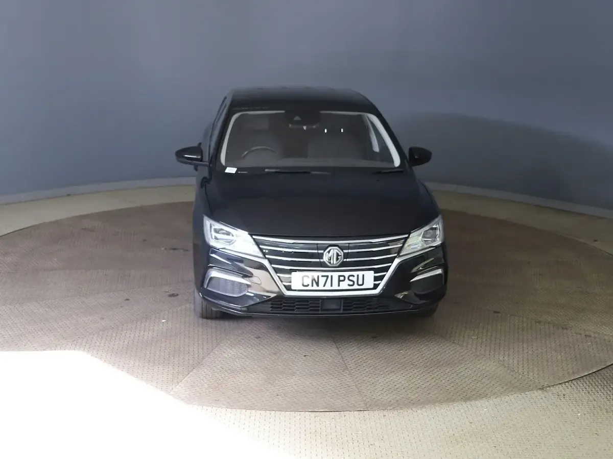 Used MG MG5 EV Excite 61 kW (83 HP) 2022 Black Estate