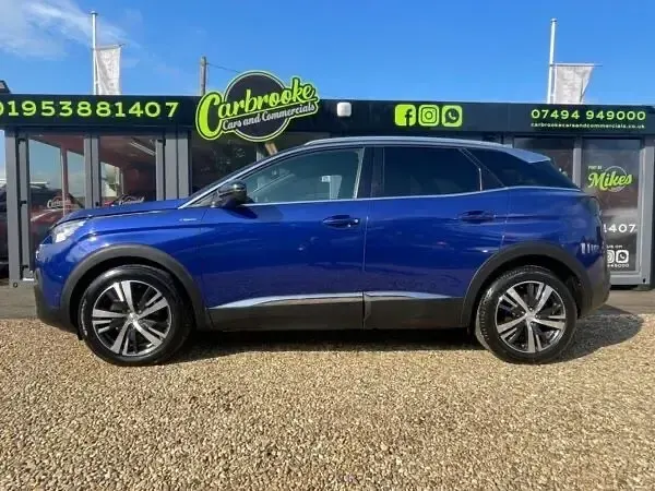 Gebraucht Peugeot 3008 GT-line 130 PS (95 kW) 2018 Blau Kleinwagen