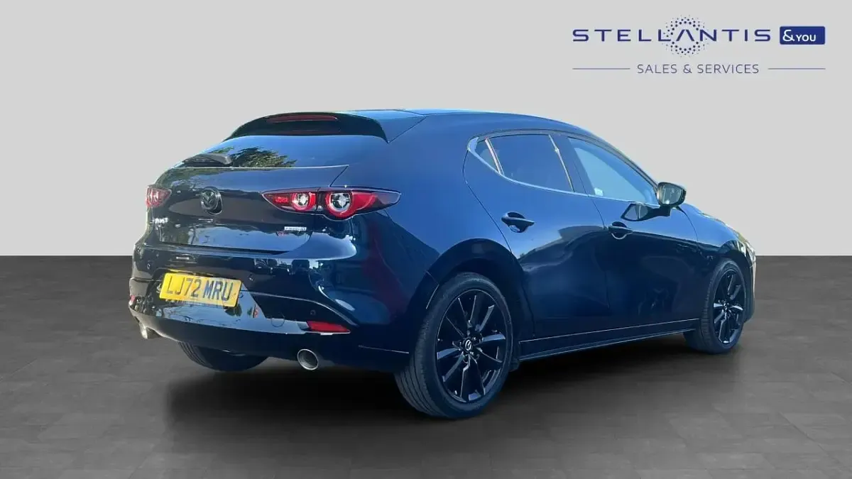 Used Mazda 3 Inclusive 183 HP (134 kW) 2022 Blue Hatchback