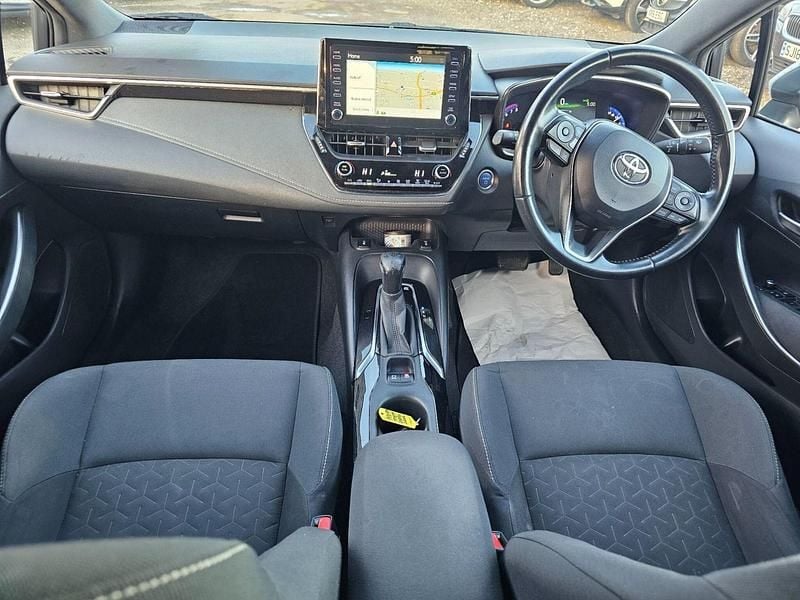 Used Toyota Corolla Design 2020 Silver Hatchback