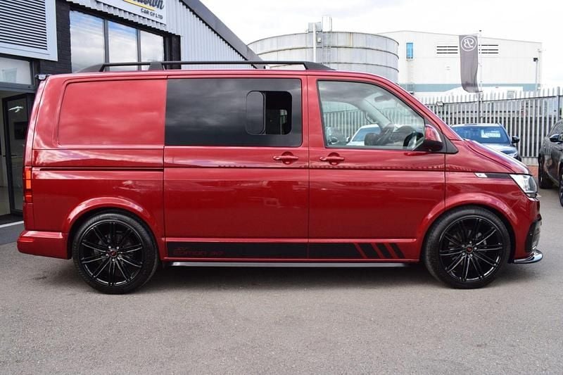 Used VW Transporter Highline 2022 Red Van
