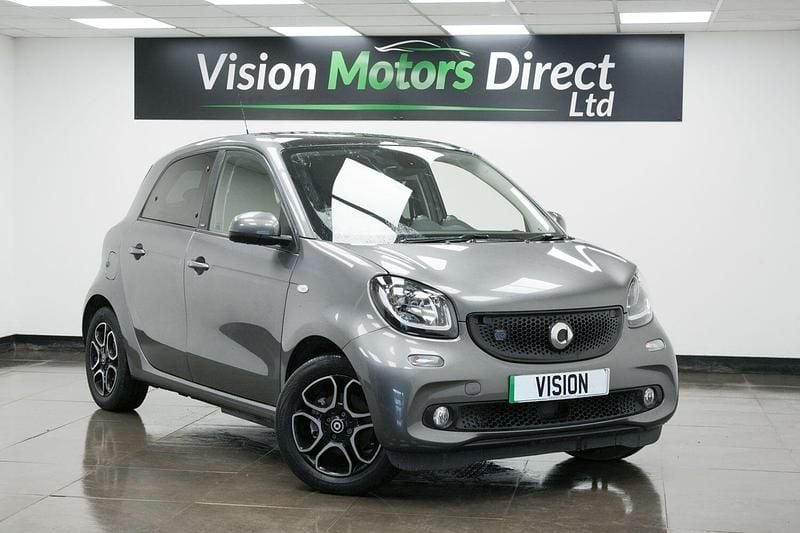 Used Smart ForFour Electric Drive Prime 60 kW (82 HP) 2018 Grey Hatchback