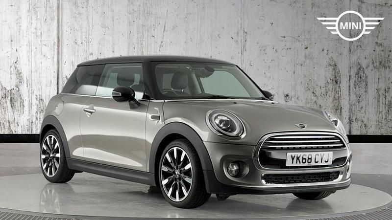 Silver Used 2019 Mini Cooper Exclusive Hatchback | £15,799 (Good price) - Image 1/4