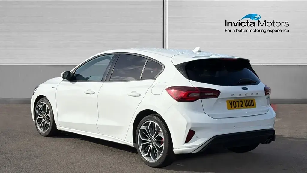 Usado Ford Focus ST-Line 155 CV (114 kW) 2023 Blanco Utilitario