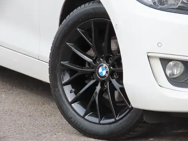 Używany BMW 218 Comfort Edition 136 KM (100 kW) 2017 Biały Coupe
