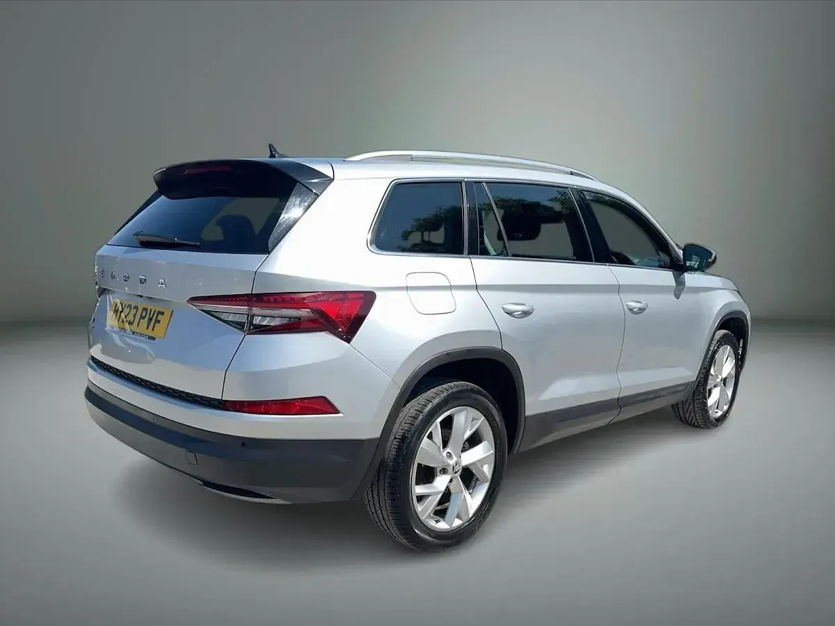 Used Skoda Kodiaq SE L Executive 110 HP (80 kW) 2023 Brilliant silver metallic SUV