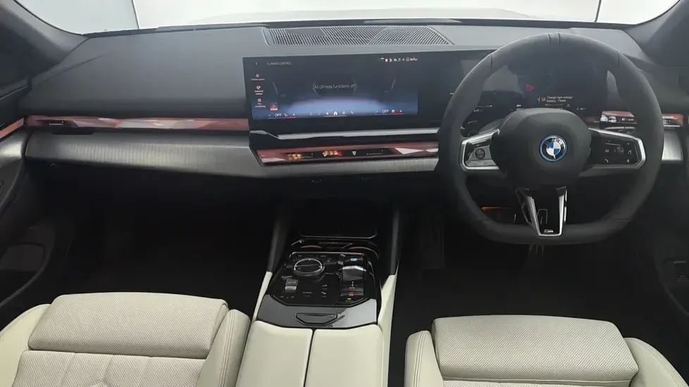 Used BMW i5 M Sport 250 kW (340 HP) 2026 Blue Estate