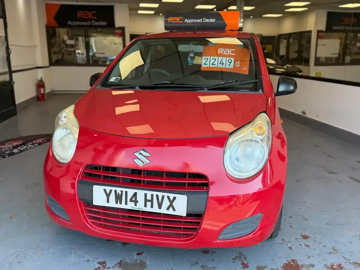Used Suzuki Alto 2014 Red Hatchback