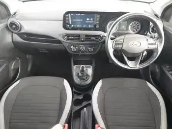 Used Hyundai i10 SE 84 HP (61 kW) 2022 Turquoise Hatchback