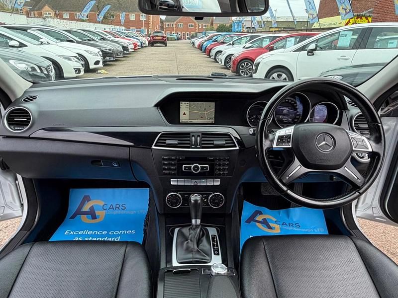 Used Mercedes C220 Executive 170 HP (125 kW) 2013 Silver Estate