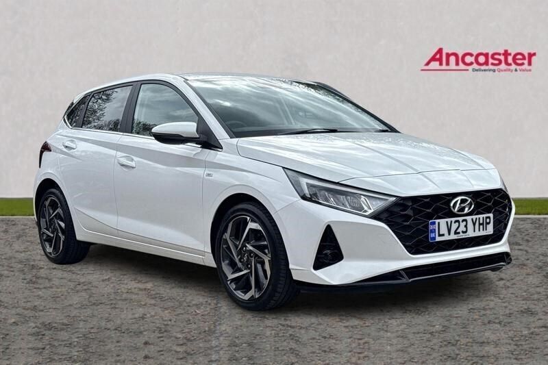White Used 2023 Hyundai i20 Premium Hatchback | £16,499 (Fair price) - Image 1/4