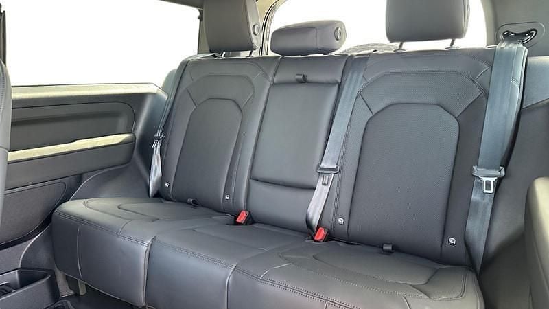 New Land Rover Defender SE Dynamic 2026 Grey SUV