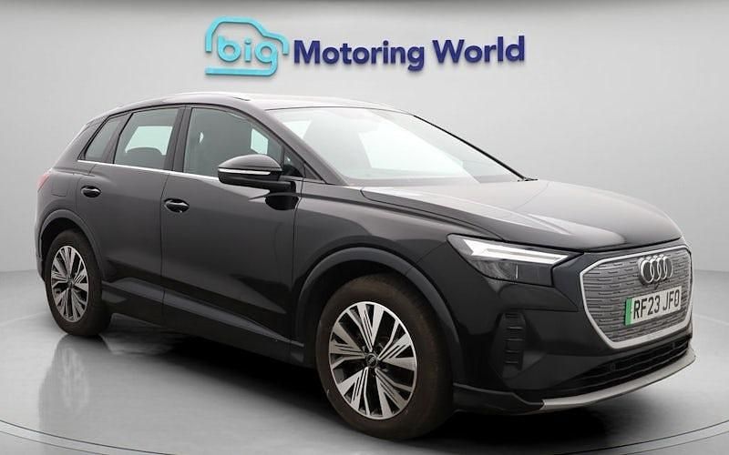 Used 2022 Audi Q4 e-tron Sport SUV | £21,300 (Fair price) - Image 1/4