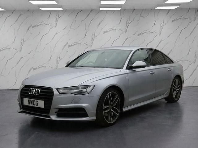 Used Audi A6 Black Edition 190 HP (139 kW) 2015 Silver Sedan