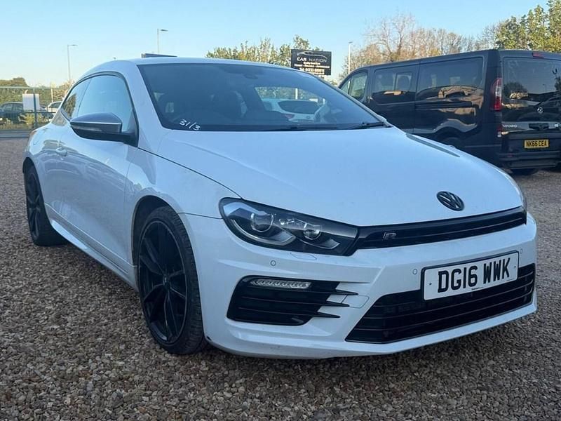 Begagnad VW Scirocco R 2016 Vit Sportkupé